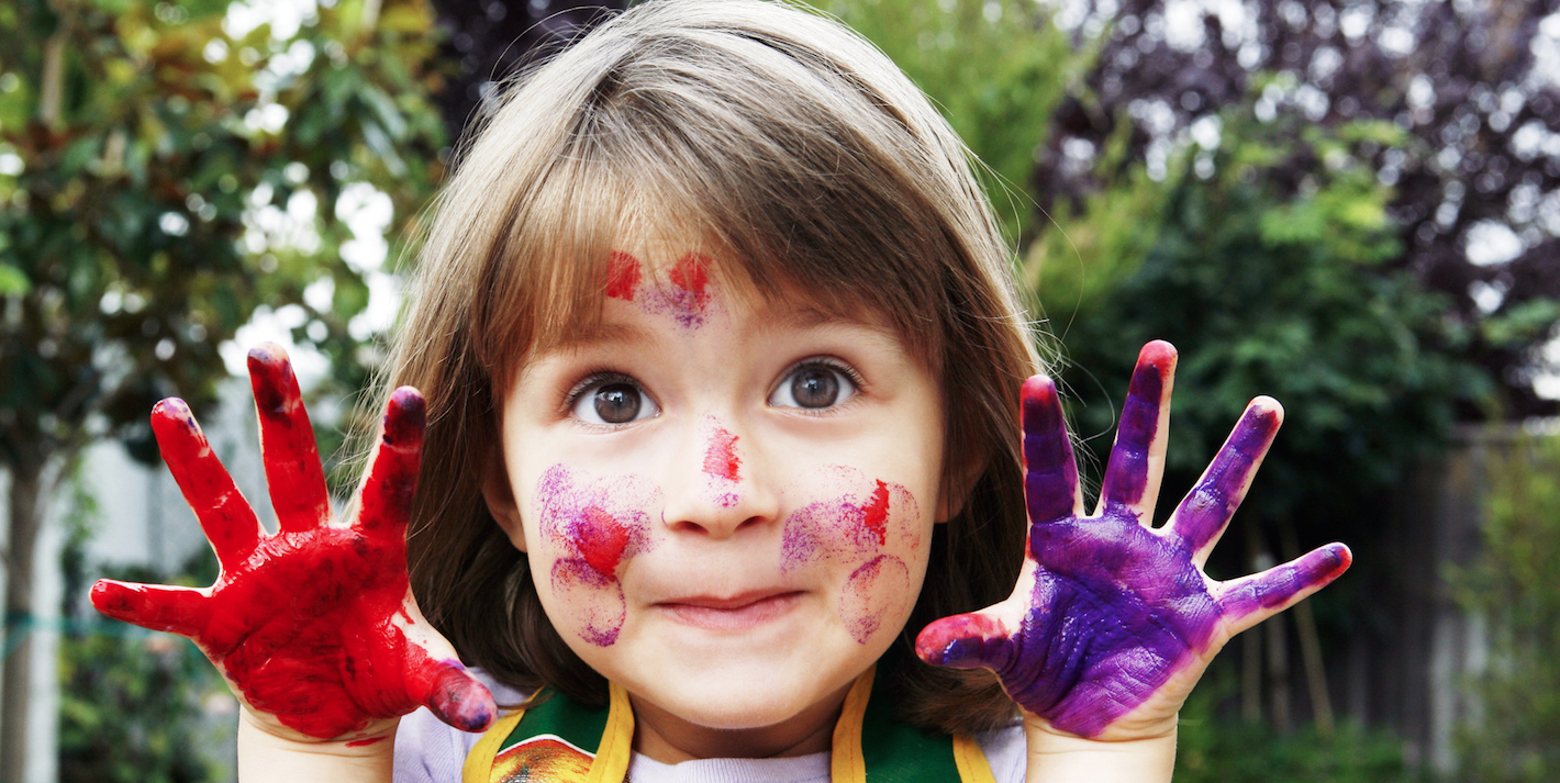 kid painting